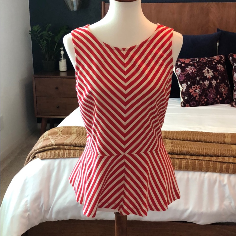 Striped Banana Republic Top 🔴 final price 🔴